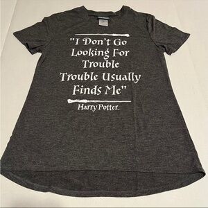 Harry Potter Womens Size XS Grey Gray Short Sleeve‎ Canvas Shirt Graphic Wizard